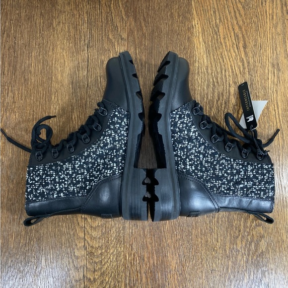 NEW Sorel Lennox Lace Waterproof Cozy Bootie Womens Size 6 Black/White - Picture 8 of 12